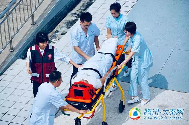 1、危重患者轉運原則:危重患者轉運與病情相關的危險因素有哪些