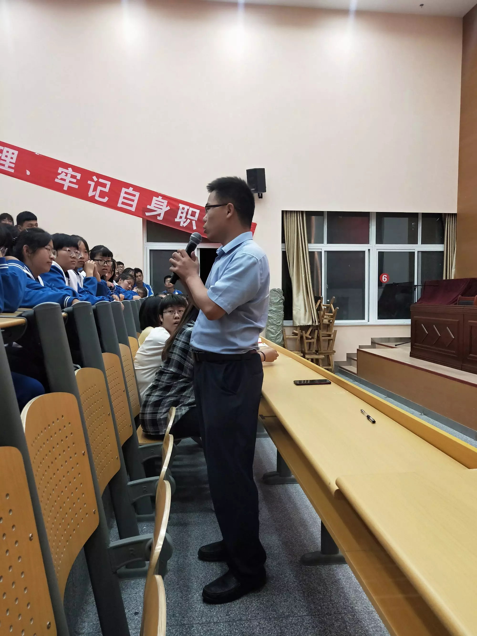 四方奔來一朝得志是什麼屬相：一朝得志四也米是什麼生肖