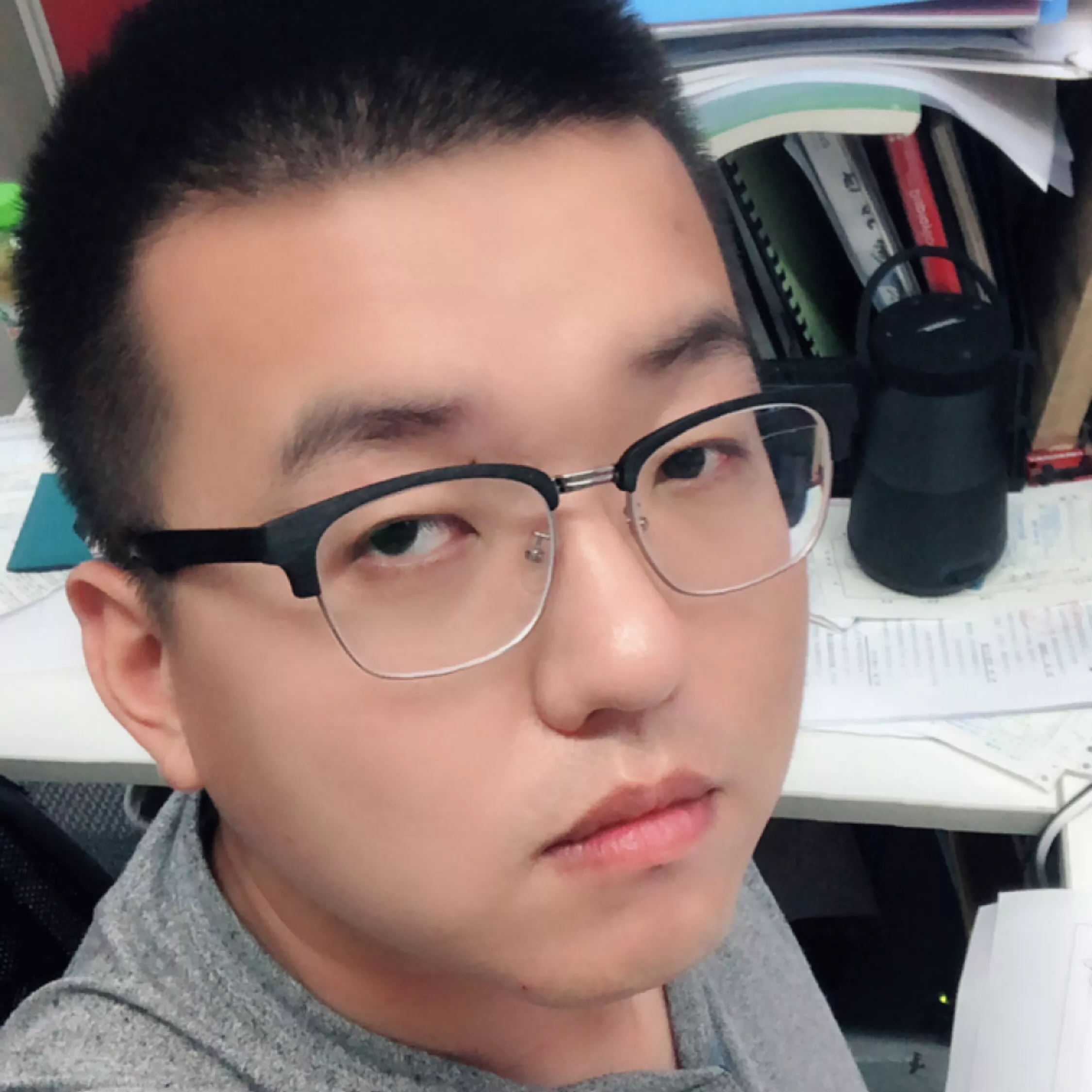 3、睡了比自己小30歲的男生:喜歡了一個比自己小很多的男生怎麼辦