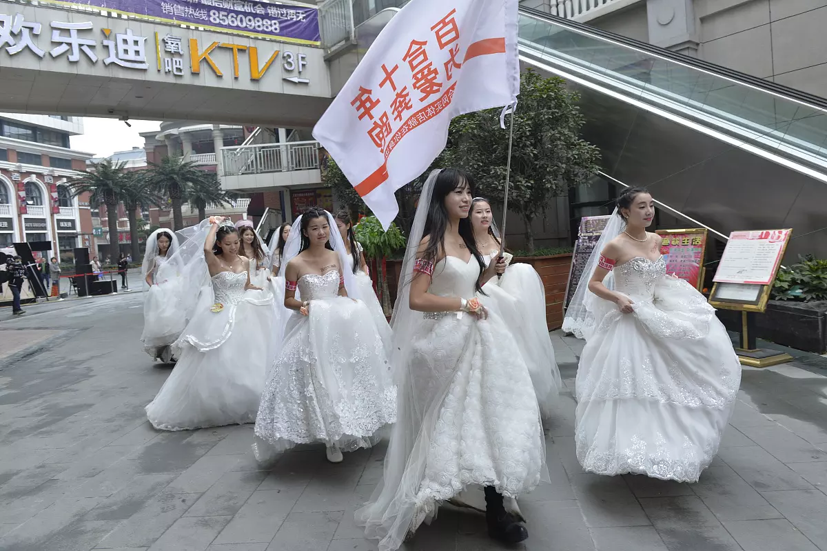 3、女兔婚配絕配女兔配男兔好嗎:女屬兔的婚姻和什麼相配