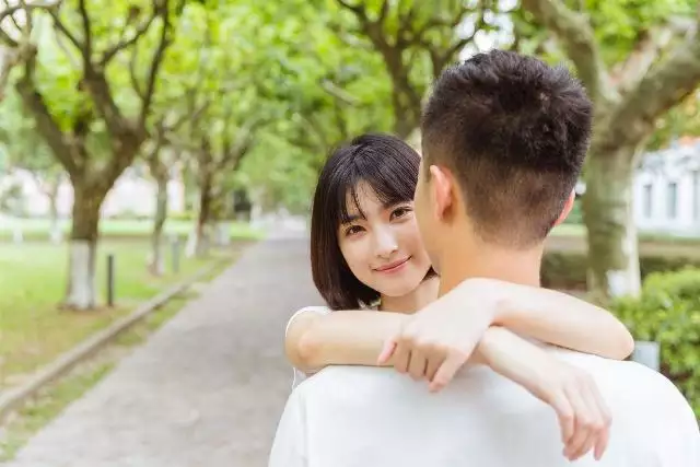 1、女人果斷結束婚外感情:女人婚外有真正的感情嗎