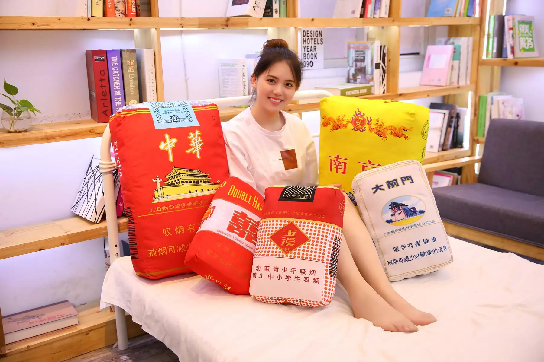 適合送35歲女人的禮物：給一個35歲的婦女送什麼生日禮物最好?(急用)