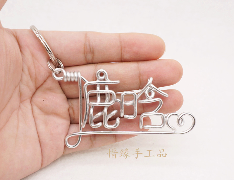 送給朋友的生日禮物女生手工：送女朋友什麼生日禮物最感動