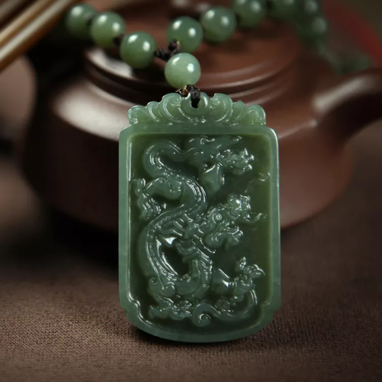 4、為什麼屬龍的不能戴玉:為什麼屬龍的不能戴玉