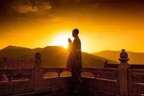 2、真的有命中註定的姻緣嗎？那麼命中註定的姻緣會錯過嗎？那麼如果錯過了命中註定的姻緣會怎麼樣呢？