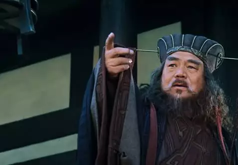 7、叫仇人快速倒霉方法:白紙上詛最靈叫人快速倒霉方法？