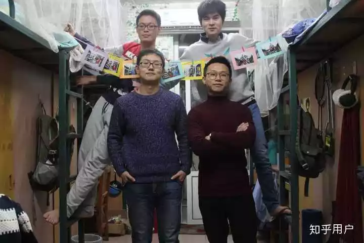 4、大學多久一次性關係:大學階段應該發生性關係嗎?