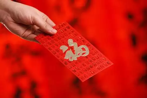 親人給你發紅包怎麼感謝：怎麼謝謝親人給的紅包