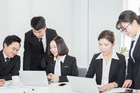 我们来看一看女命八字纯阳有多少可怕
