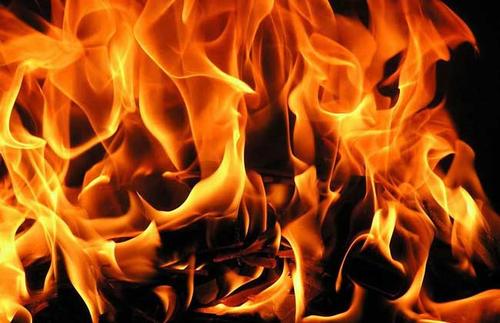 霹雳火命是什麽意思 霹雳火命的人好不好 霹雳火命是什麽意思 霹雳火命的人好不好