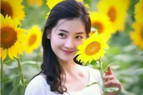 好命女出生时辰有哪些？