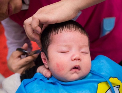 2020年农历二月初八可以给孩子剃头吗,孩子剃头注意什么?(图文)