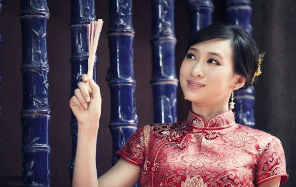 七杀多的女命