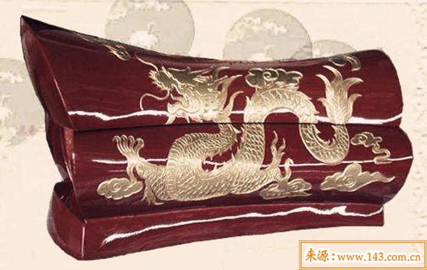 官统财的八字