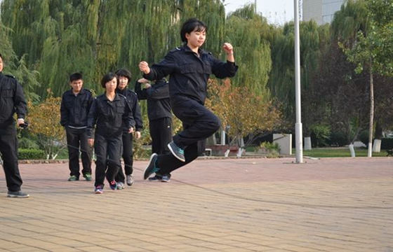 什麽八字人不显老