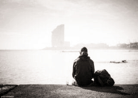 注定离开家乡八字 注定离开家乡八字