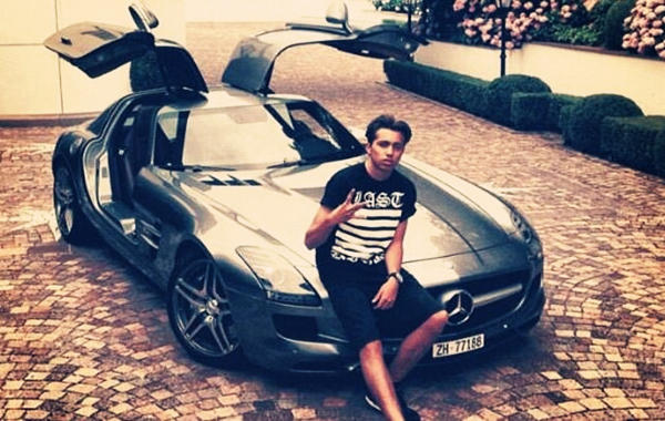 富二代的八字特征 富二代的八字特征