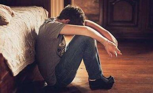 什麽八字的人性格内向