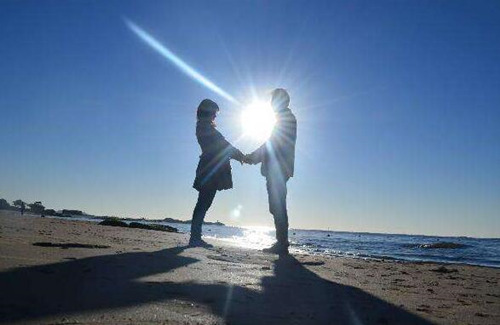 什麽样的八字女命有人追 什麽样的八字女命有人追