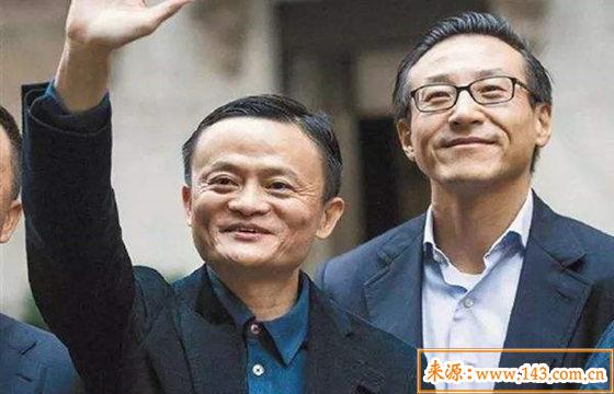 八字中伤官生偏财的特点