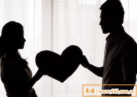 生辰八字看男人的婚姻