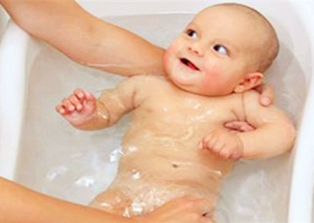 八字中两个沐浴好不好 八字中两个沐浴好不好