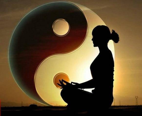 八字纯阴桃花运