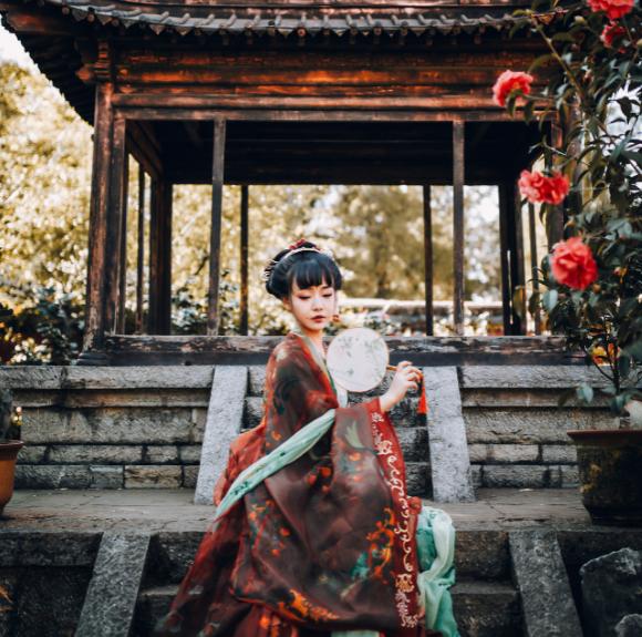 双鱼座十月桃花运势