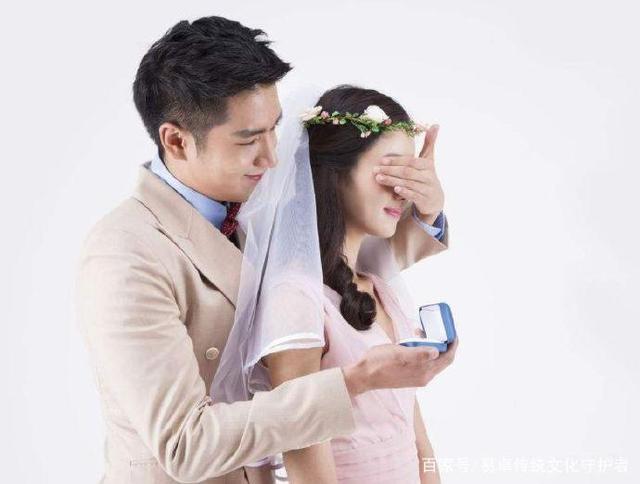 什么八字命男外遇后容易闹离婚