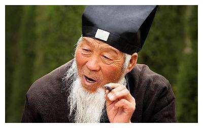 六爻卦地水师占卜老公外遇
