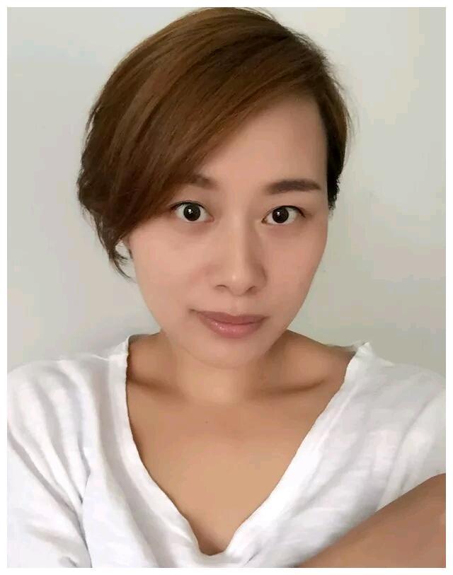 哪些八字中年易有外遇