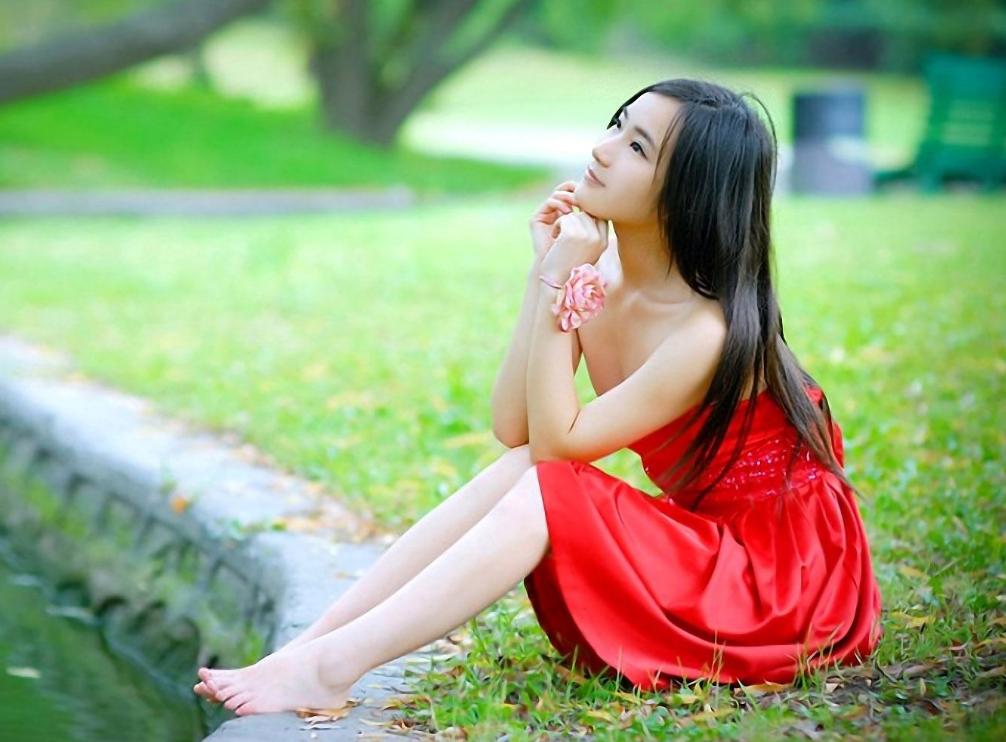 女人有外遇的八字