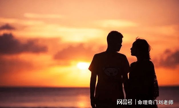 八字辛金交桃花运
