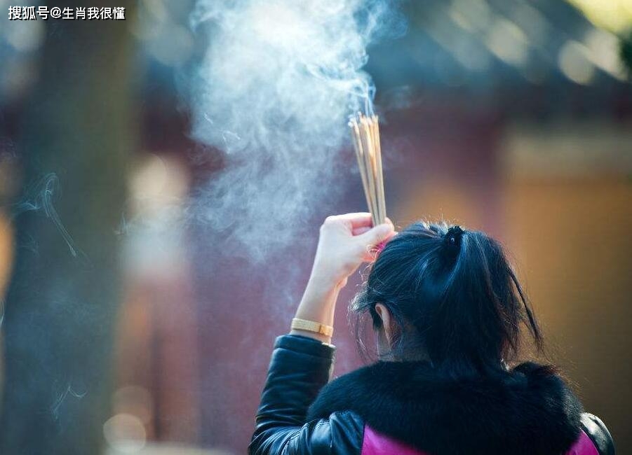 算命的说我正走桃花运
