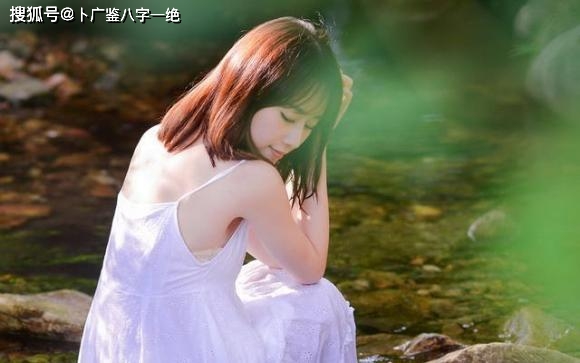 八字看你何时犯桃花运解析