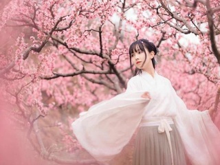 今日天秤女桃花运势