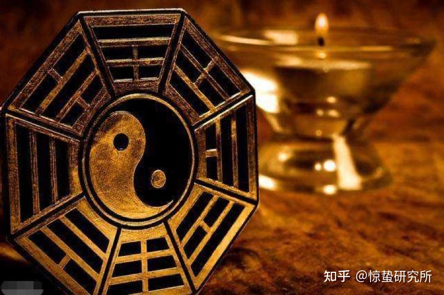 算算命的说左眼桃花右眼富贵