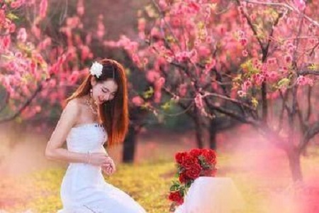 生辰八字外桃花运
