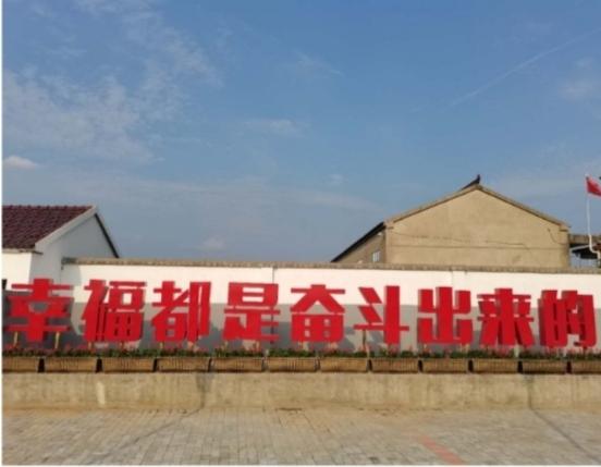 八字形人中 八字形人中