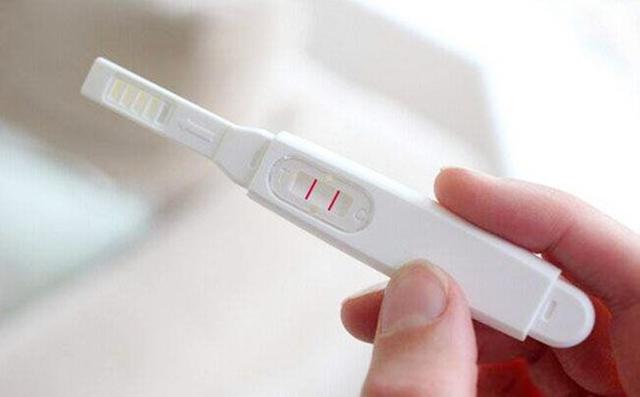 容易未婚先孕的八字