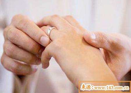 什么八字的男人难找到老婆