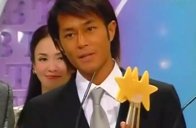 19996月30八字 19996月30八字