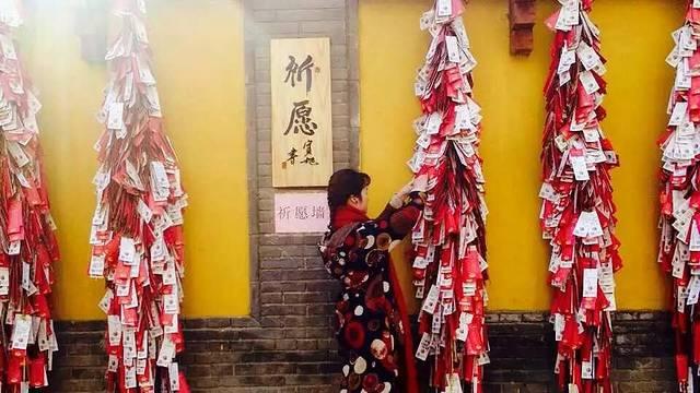 大无畏八字真言梵音教念 大无畏八字真言梵音教念