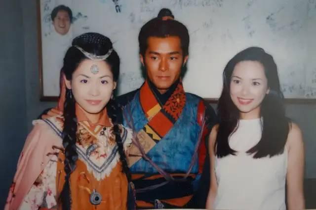 19996月30八字 19996月30八字