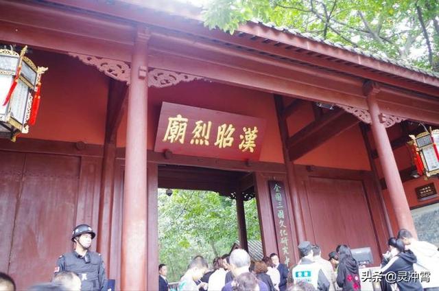 生辰八字三个火 生辰八字三个火