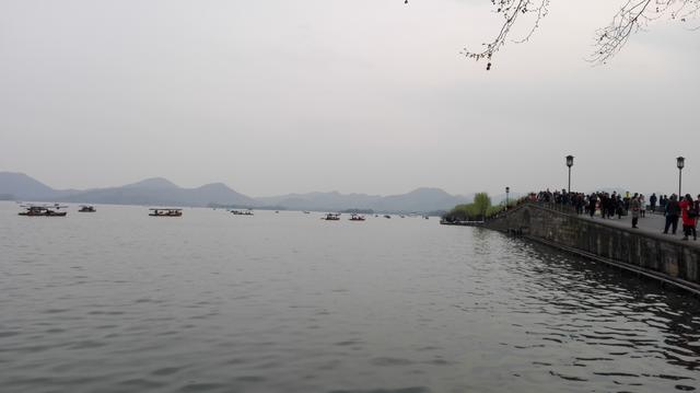 八字桥直街附件住宿