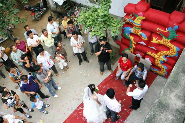 免费八字择结婚吉日