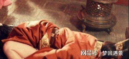 西卡兵长走八字路的简单介绍