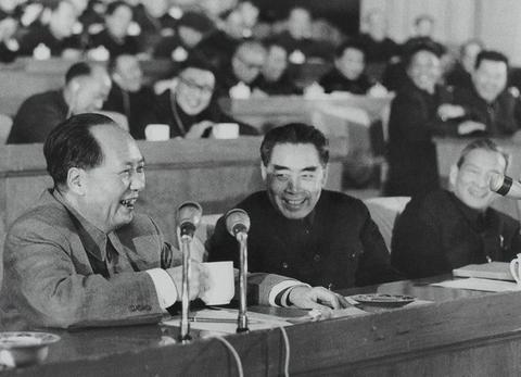 1992年九月初三八字 1992年九月初三八字
