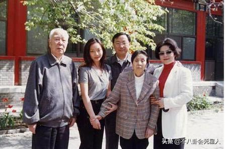 必出国的八字 必出国的八字
